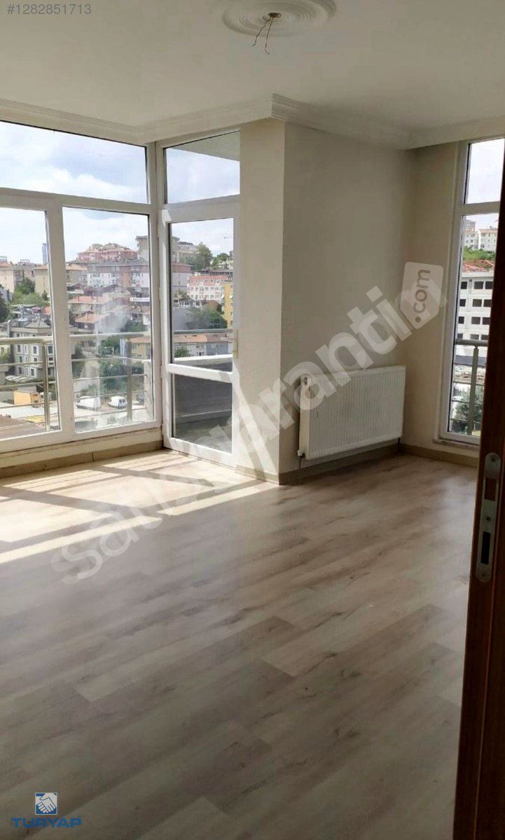 FİNANS MERKEZNE KOMŞU AKDENİZ CADDESİ ÜZERİNDE SATILIK 2+1 DAİRE