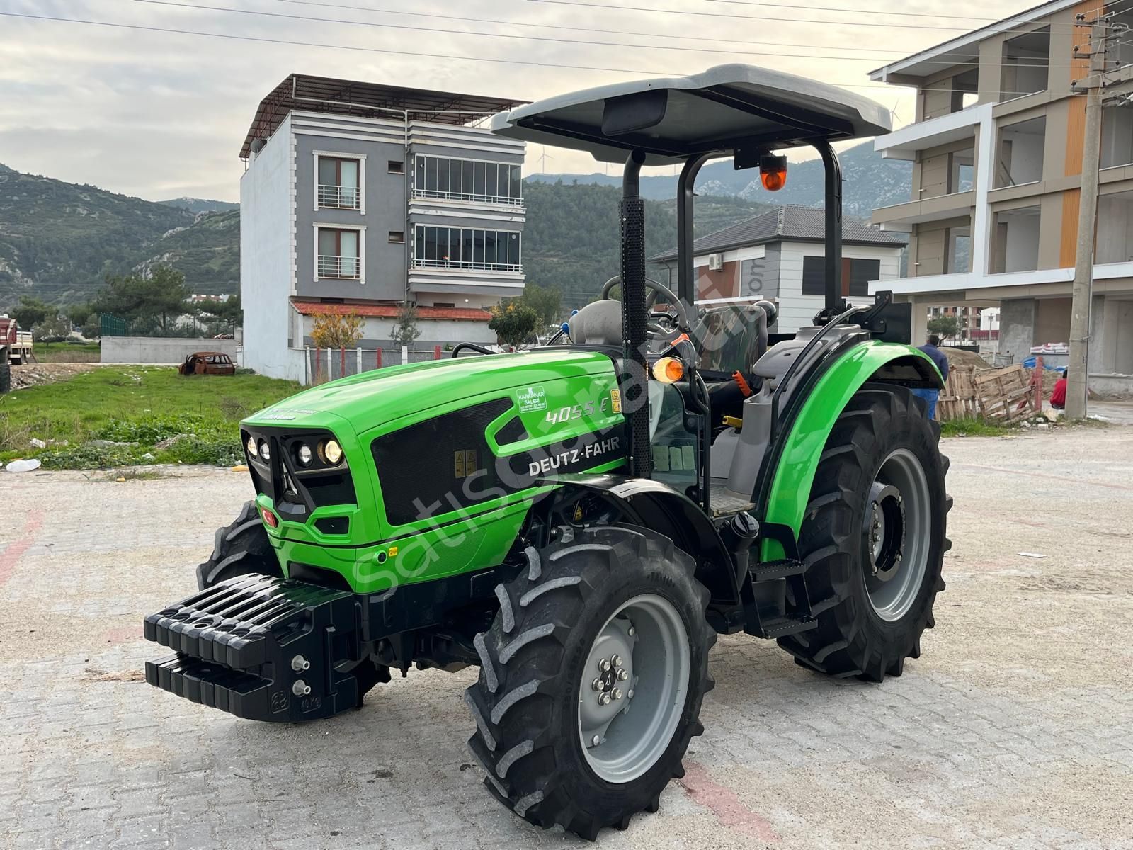 2021 DEUTZ 4055E SINIF MAKİNA KREDİYE UYGUN
