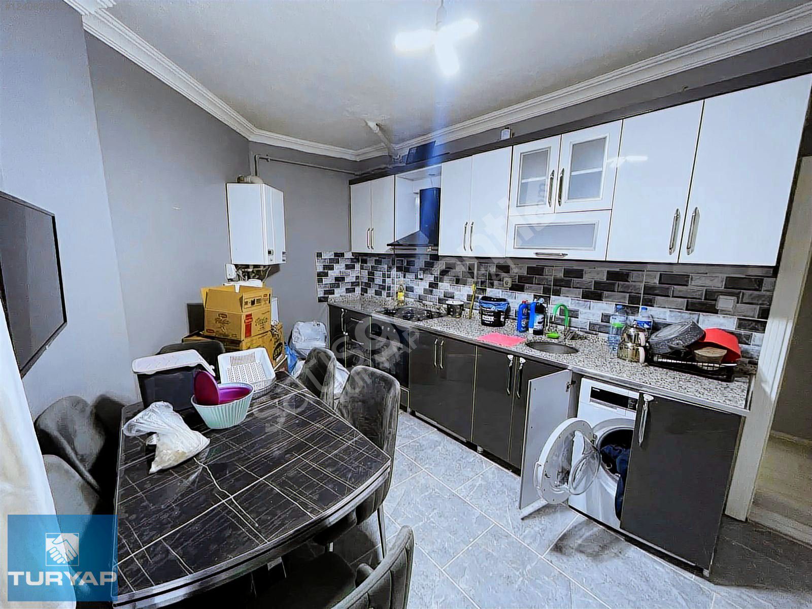 TURYAP EMLAKTAN MERKEZDE 3+1 FUL YAPILI SATILIK ASANSÖRLÜ DAİRE
