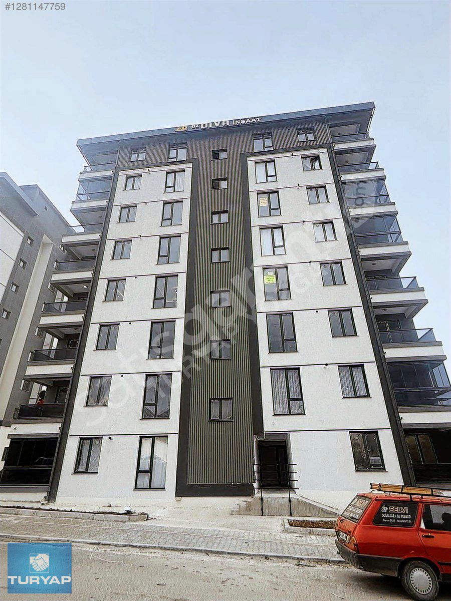 TURYAP EMLAKTAN ŞEHRİN EN LÜKS 3+0 KİRALIK DAİRESİ