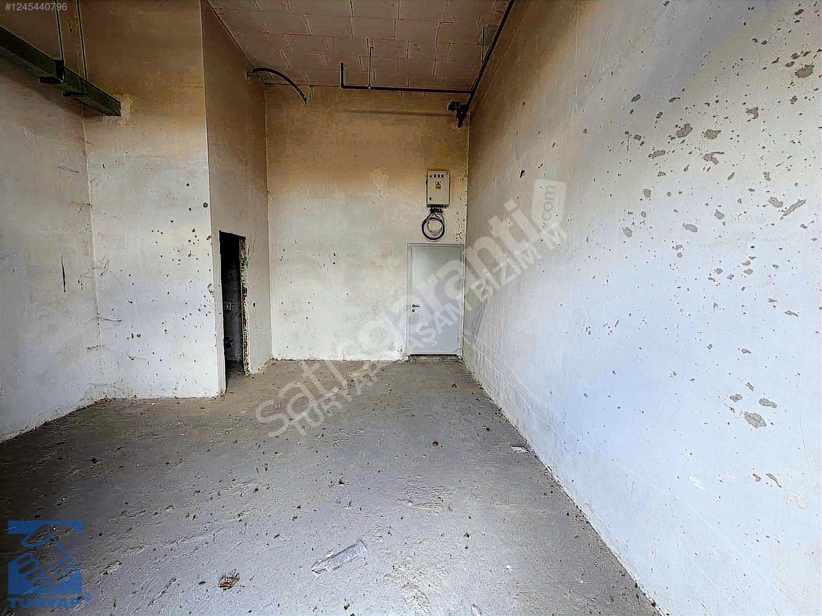 ACİL!BİZİM MAHALLE 2.KISIM TERAS KULLANIMLI DEVİRLİ SATILIK