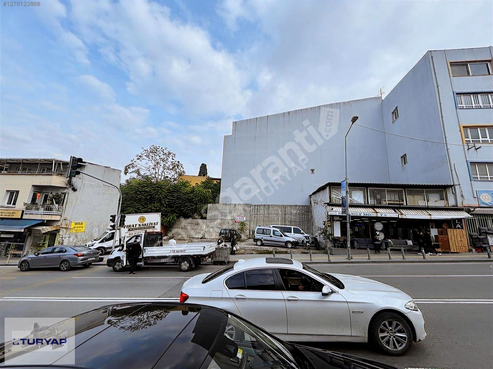 TURYAP ÜÇYOL'DAN MÜKEMMEL KONUMDA FIRSAT ARSA