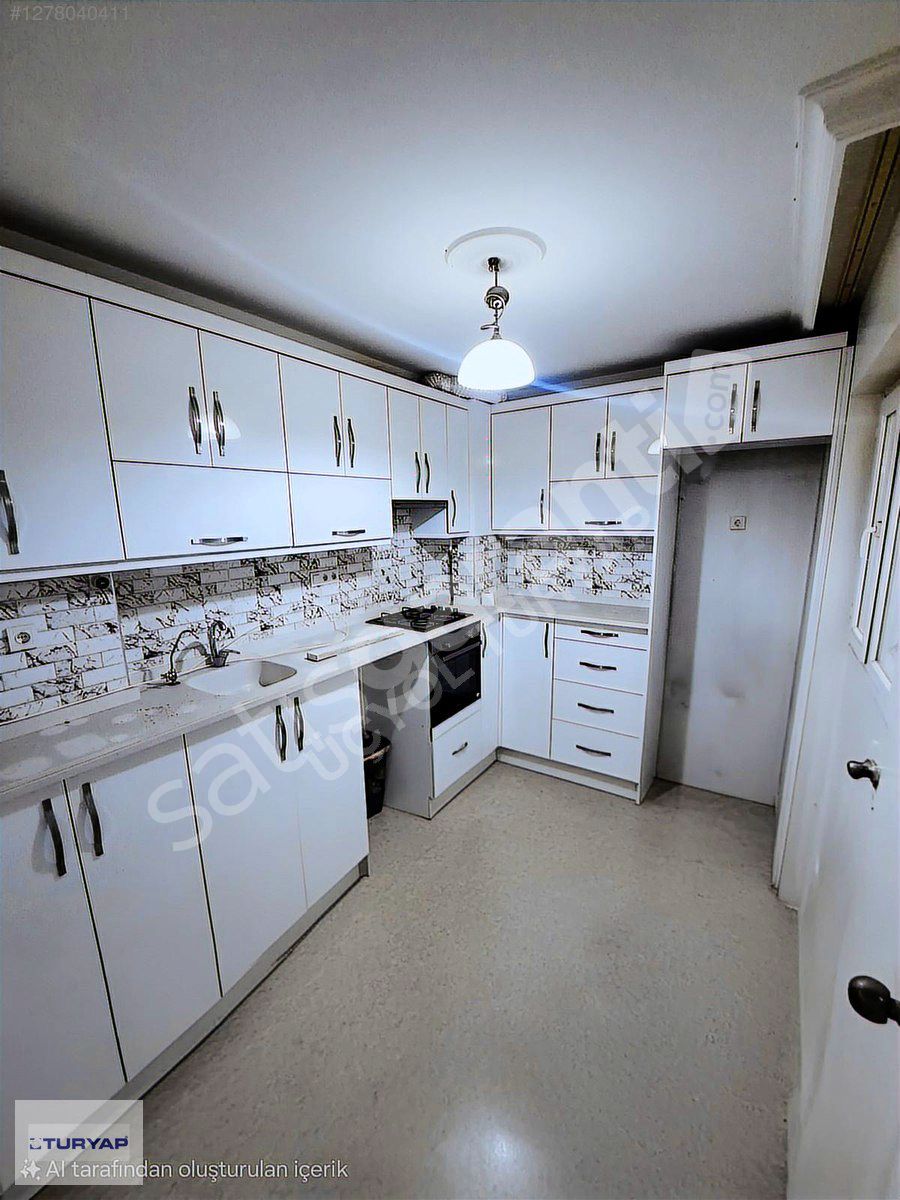 İZMİR YEŞİLYURT'TA MİTEVLERİ SIRASI 3+1 125M2 SATILIK GENÇ DAİRE