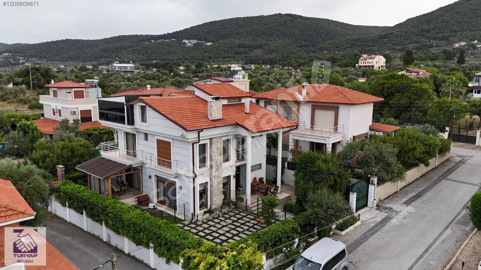 Tam Müstakil 7+1 Odalı Villa