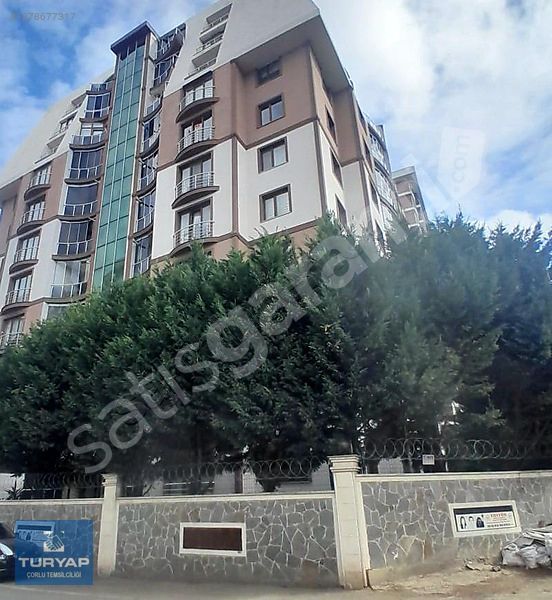 ÇORLU HÜRRİYET MAH.SAFİR KONAKLARI'NDA 3+1 KİRALIK DAİRE