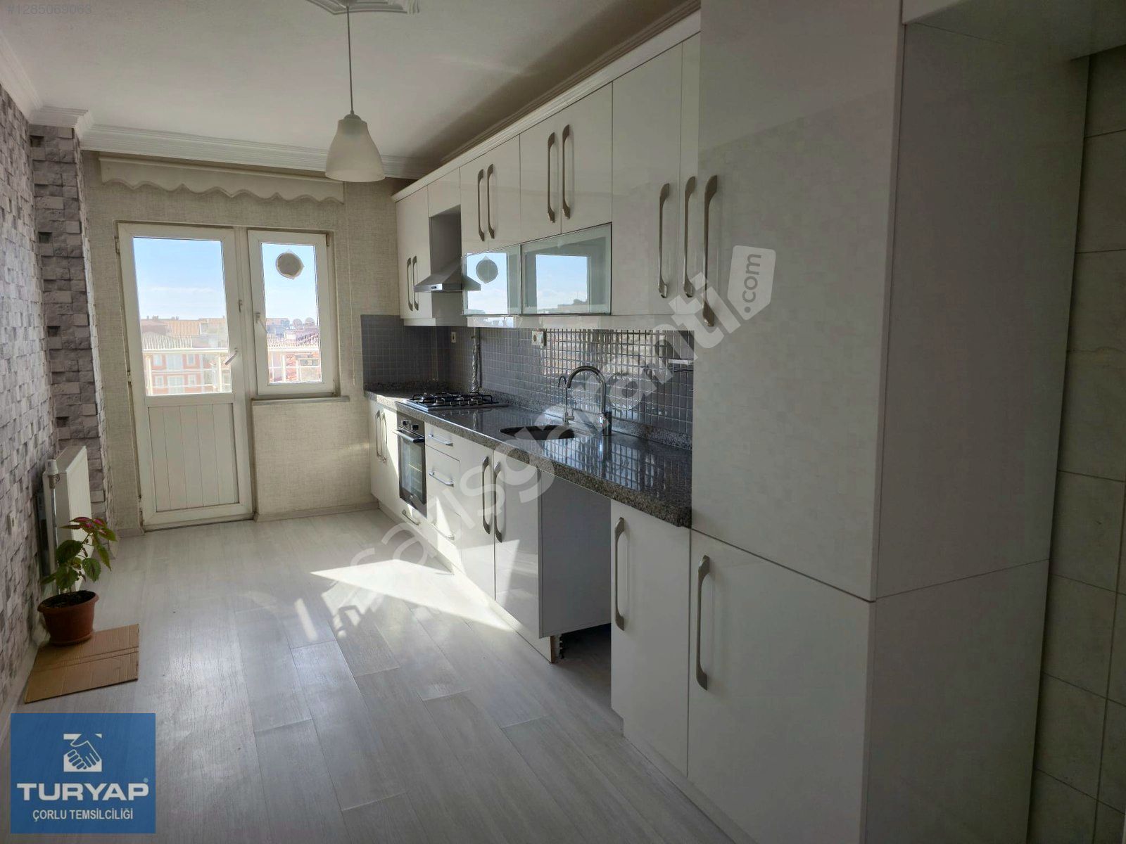 MUHİTTİN MAH. ÖZGEN SİTESİ 3+1 150m2 SATILIK DAİRE