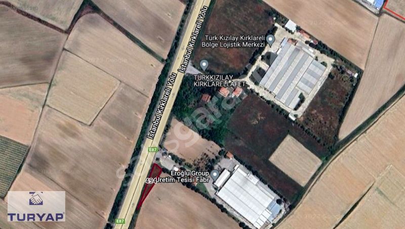 KIRKLARELİ KAVAKLI'DA YOLA CEPHE SATILIK TARLA