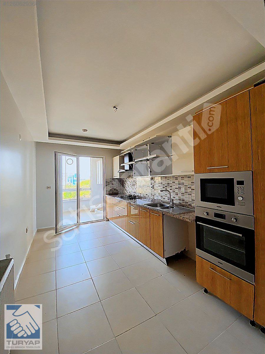 LÜLEBURGAZ ÇARŞI KONAKLARINDA FIRSAT 3+1 SATILIK DAİRE