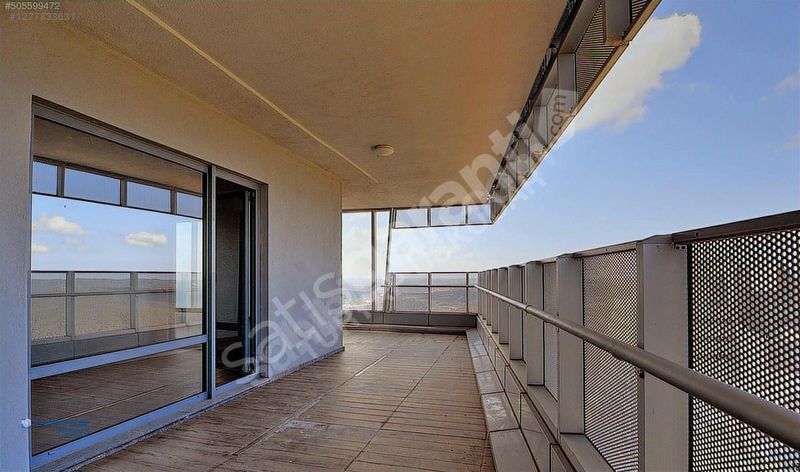 AĞAOĞLU MASLAK 1453 2+1 160m2 BOŞ OTURUMA HAZIR, mashattan