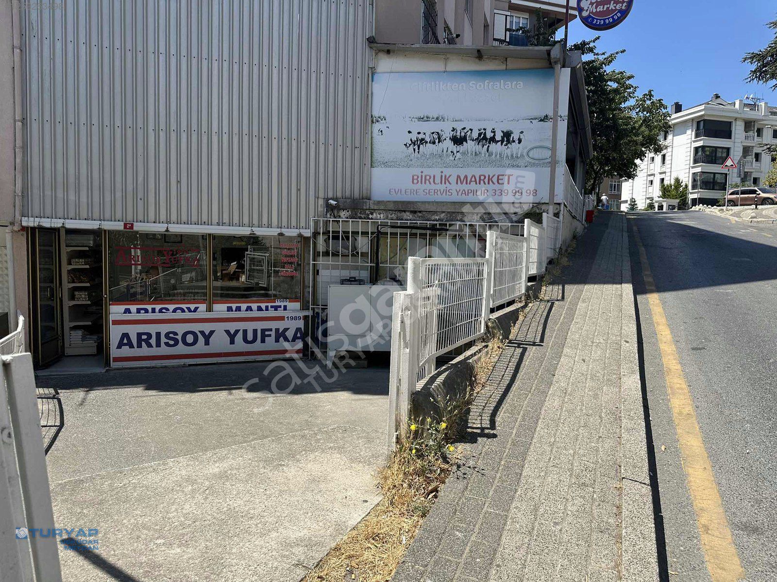 ÜSKÜDAR ACIBADEM MAHALLESİNDE 100 M2 KİRALIK DEPO