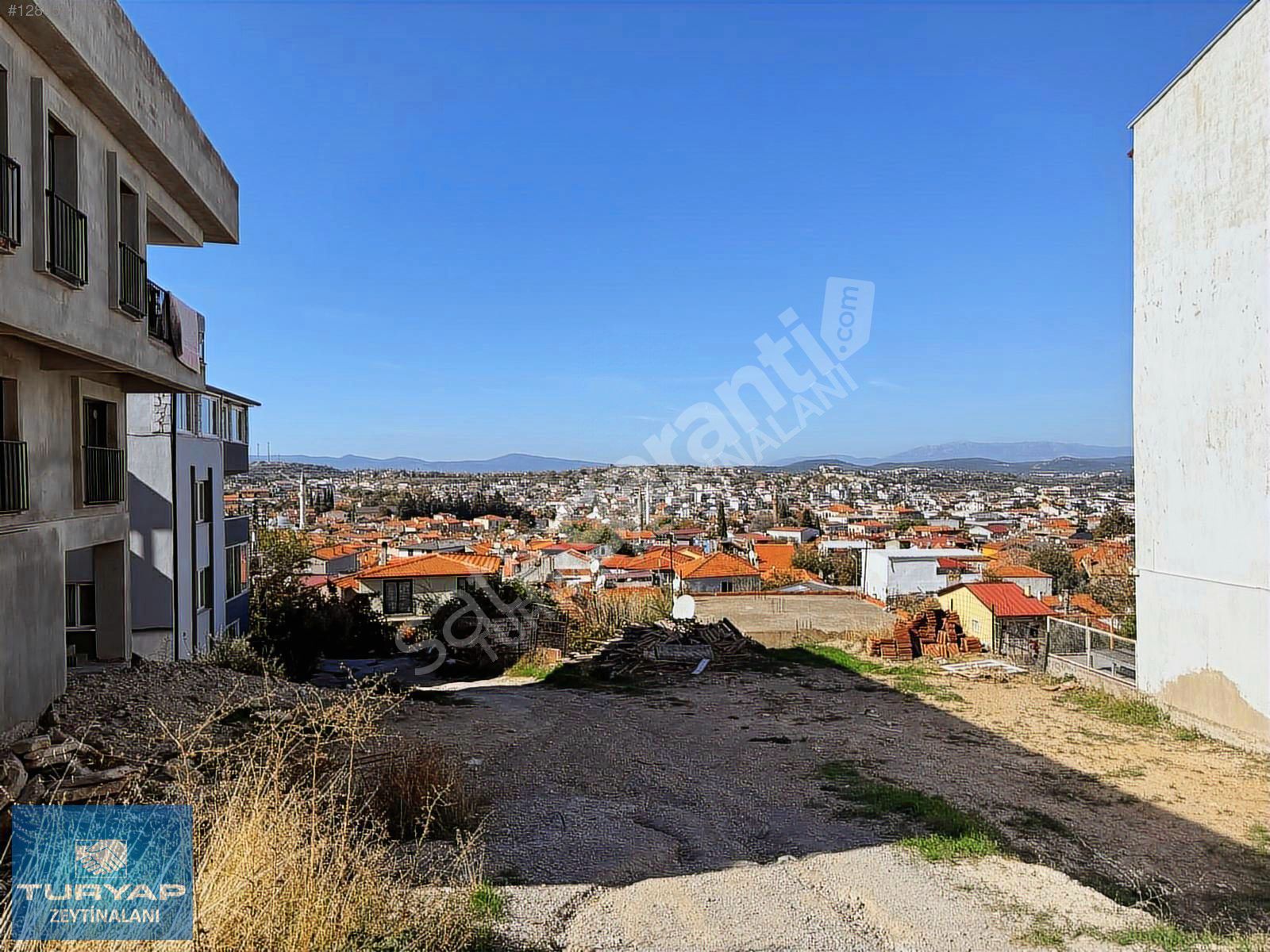 URLA DA İMARLI SATILIK ARSA