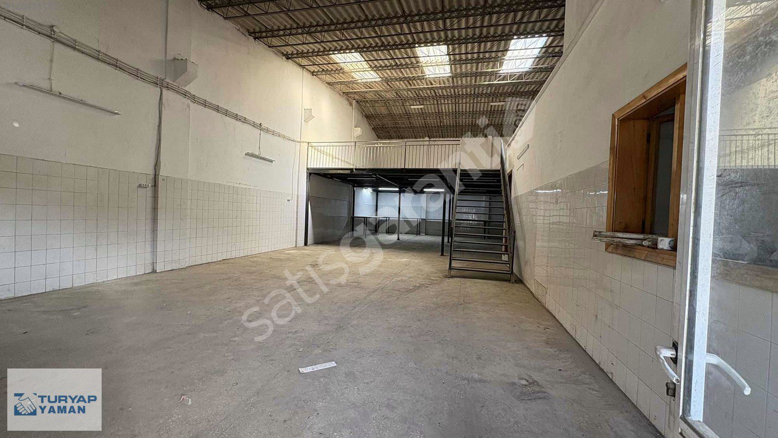 TURYAP YAMANDAN GIDA ÇARŞISINDA KİRALIK 300M² İŞ YERİ