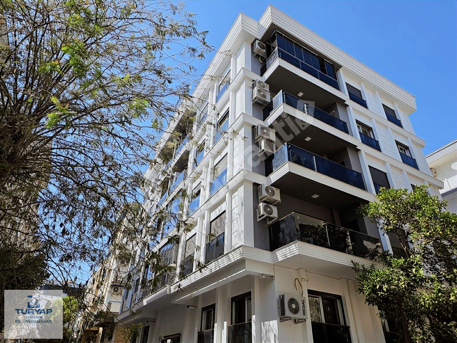 Karşıyaka Aksoy'da Yeni Binada,Full Yapılı Satılık 3+1 Daire