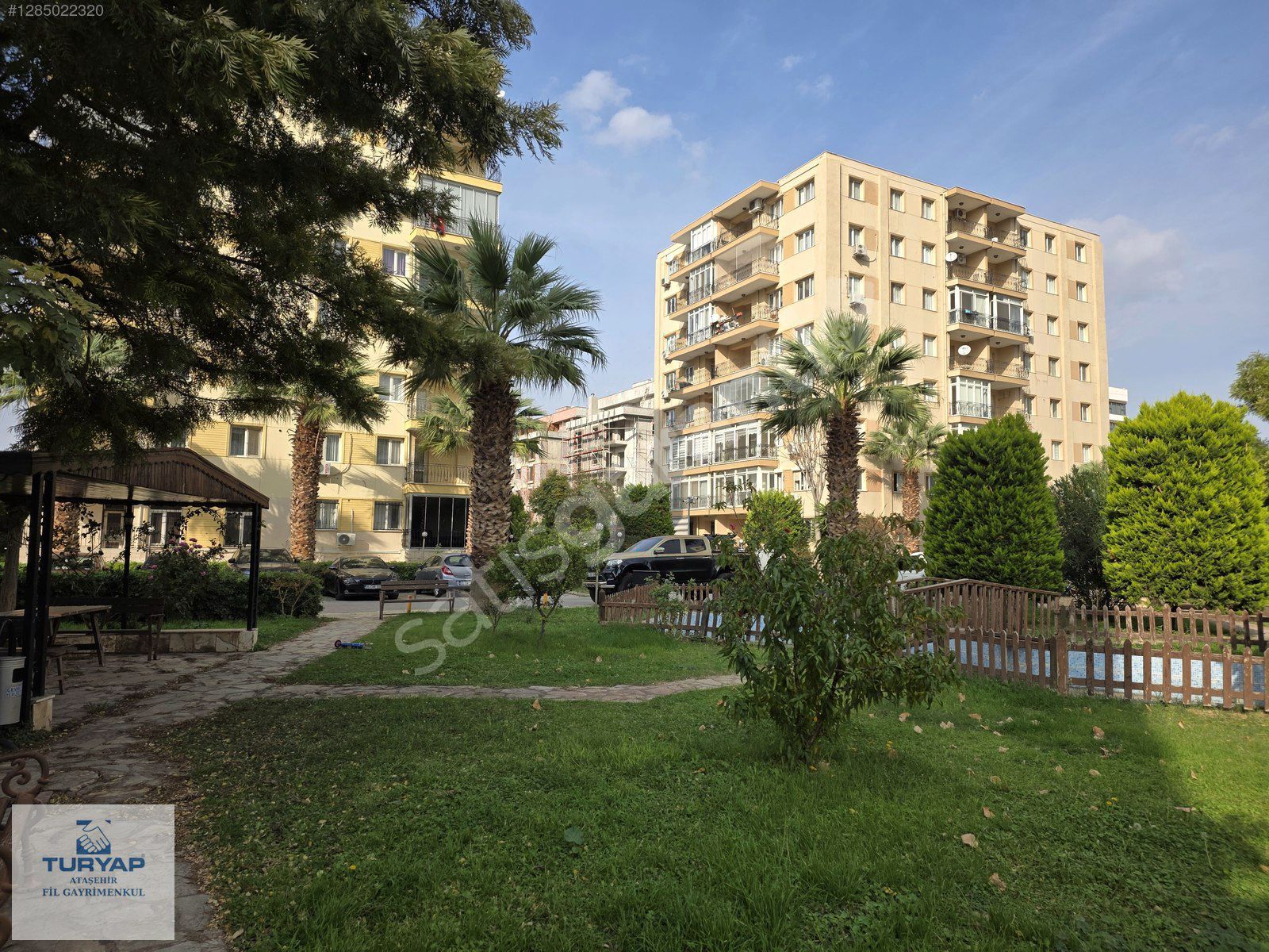 Ataşehir Doğa Sitesi'nde Boş,Satılık 3+1 Daire