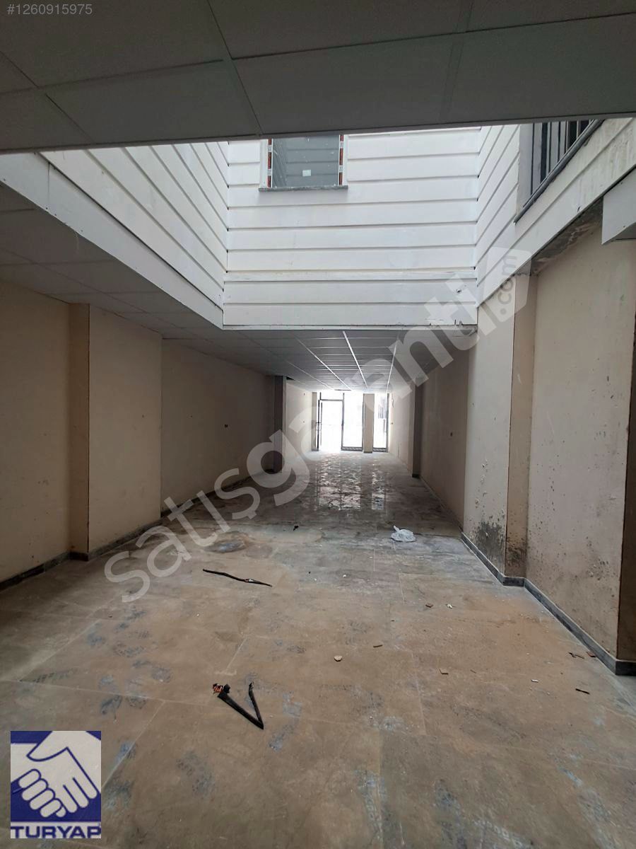 KUSADASI TURKMEN MAHALLESINDE KIRALIK SIFIR ISYERI