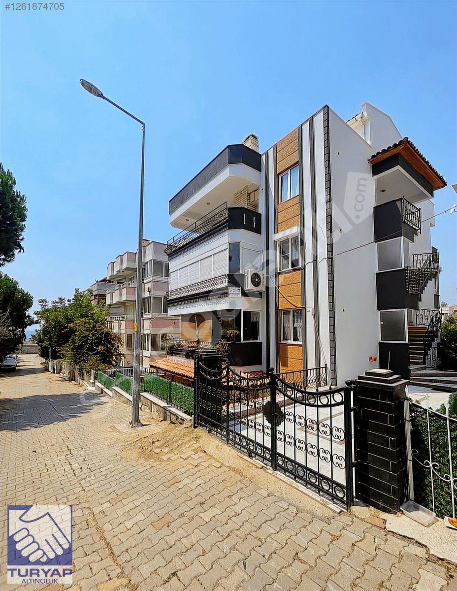 ALTINOLUK ŞAHİNDERE DE DOĞA VE DENİZ MANZARALI 4+1 KAT DUBLEKS
