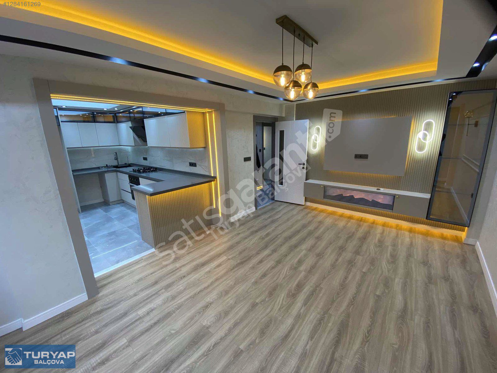 Balçovada Tam Merkezde Ara Kat 3+1