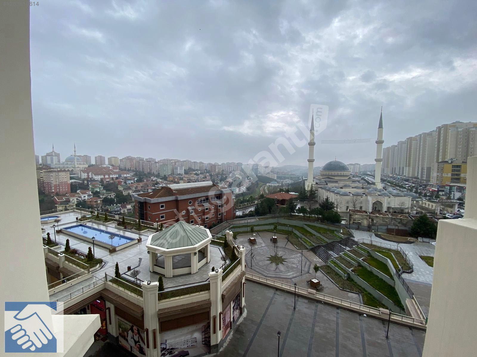 REFERANS BAŞAKŞEHİR EVLERİNDE SATILIK 3+1 VADİ MANZARALI ÖN CEPH