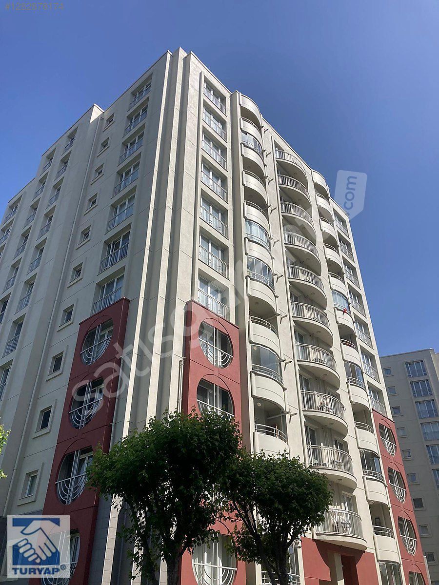 BAŞAKŞEHİR OYAKKENT 2.ETAP SİTESİ 2+1 105m²ARA KAT SATILIK DAİRE