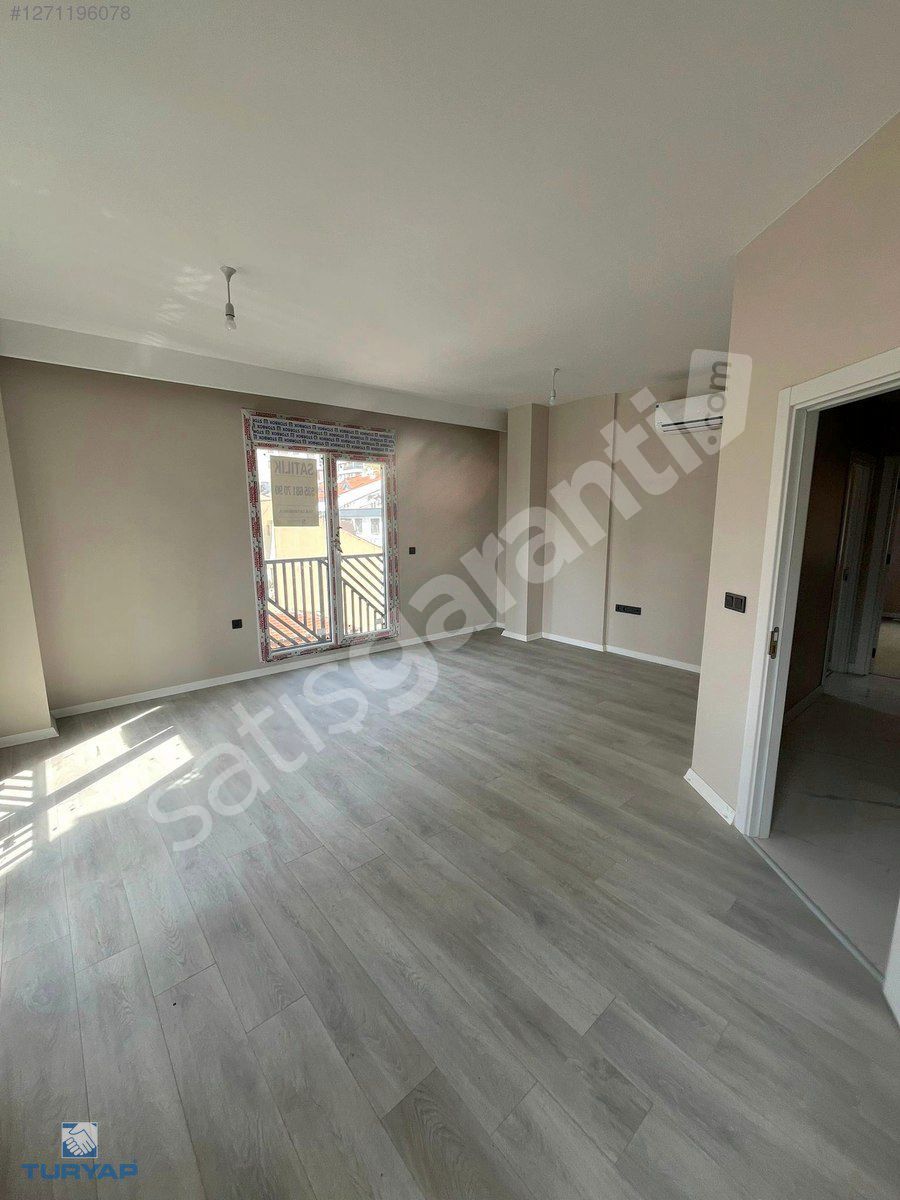 TURYAP'TAN SUADİYE'DE BAĞDAT'A YAKIN SIFIR BİNADA BALKONLU 2+1