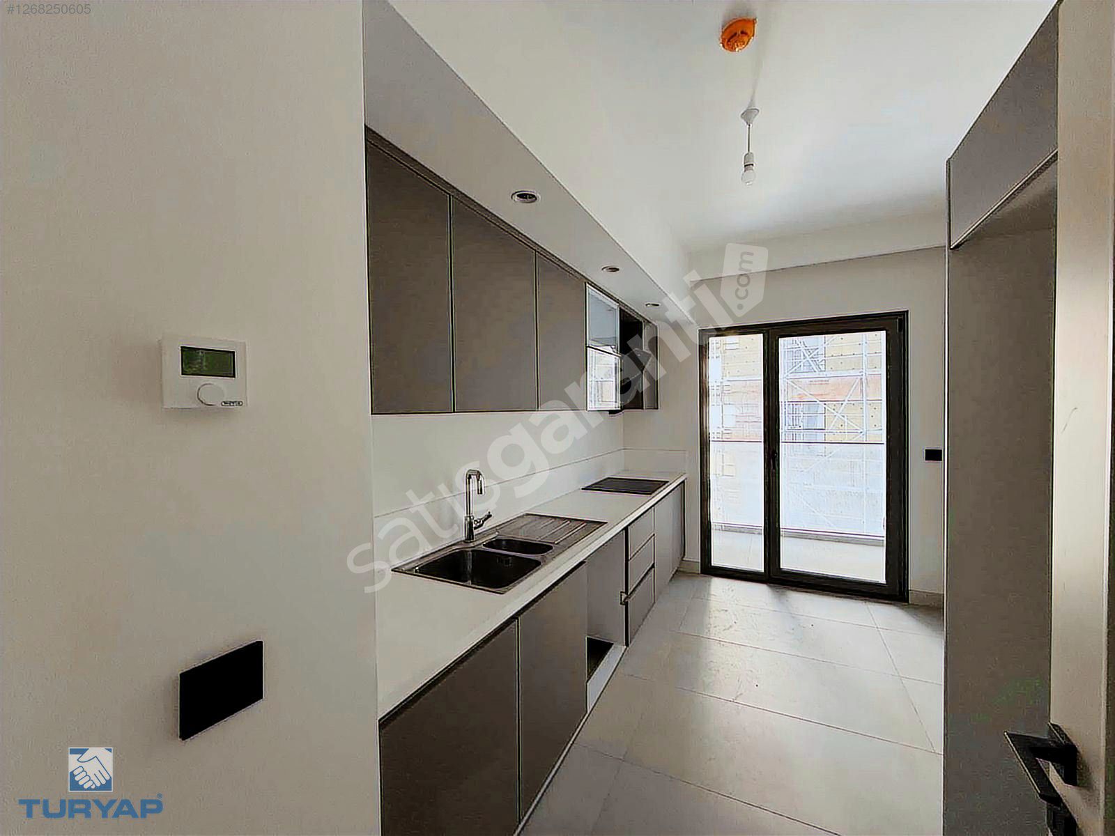 TURYAP'TAN EMLAK KONUT 19.ETAPTA 8.KAT SIFIR GENİŞ 3+1