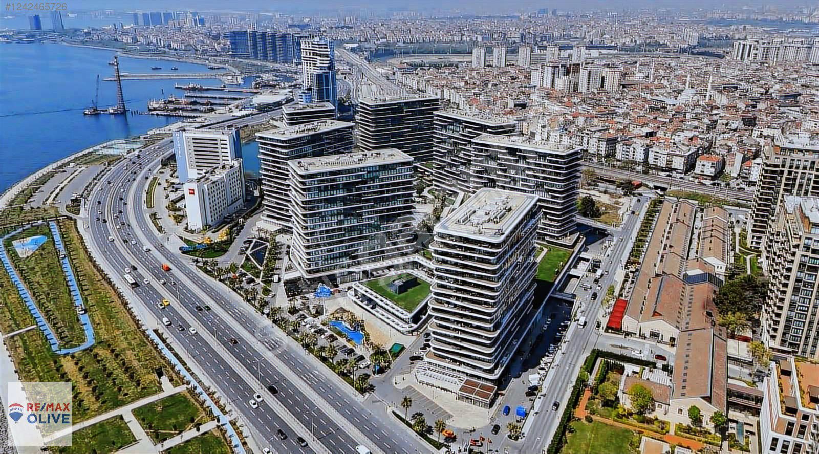 Zeytinburnu Yedimavi Projesinde Satılık deniz manzaralı daire