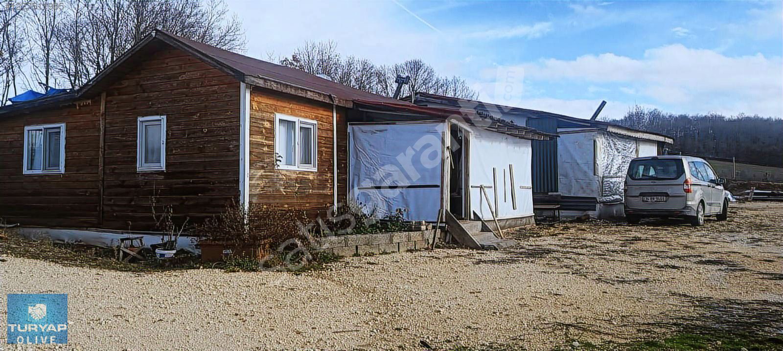 Kırklareli Vize Sergen Köyünde Ruhsatlı Satılık Besi Çiftliği