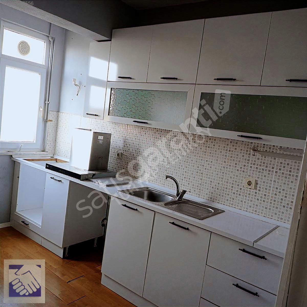 Reşitpaşa da manzaralı KİRALIK 2+1 daire