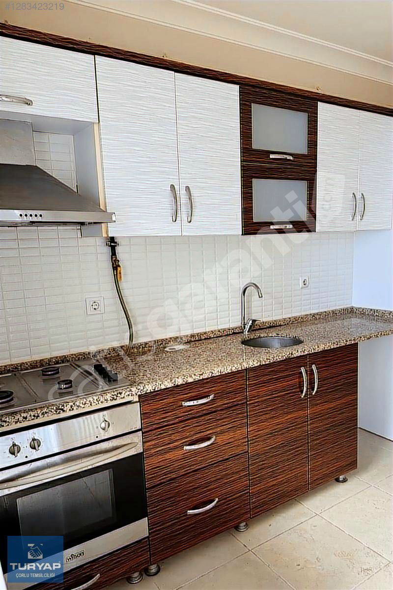 Beşiktaşlılar derneği civarı 2+1 Lüks kiralik daire