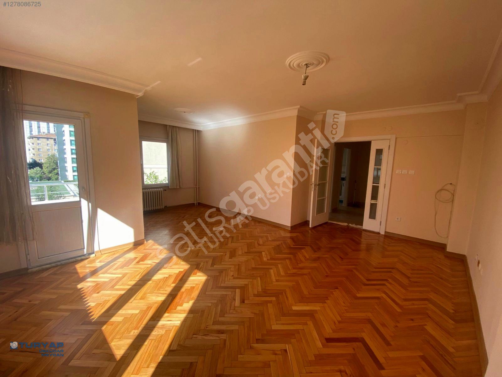 SAHRAYICEDİT HALK SOK MÜKEMMEL KONUMDA LÜKS YATIRIMLIK 3+1 DAİRE