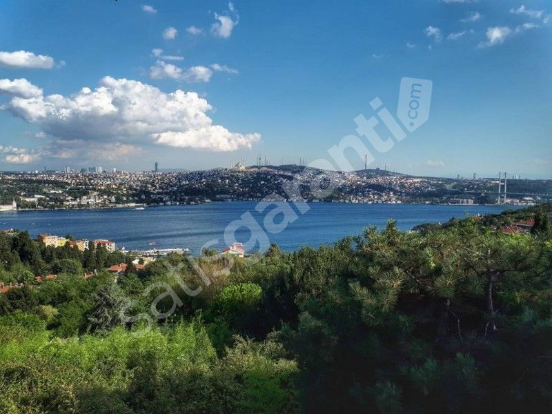 Küçük Bebek Yokuşunda Manzaralı Özel Villa 