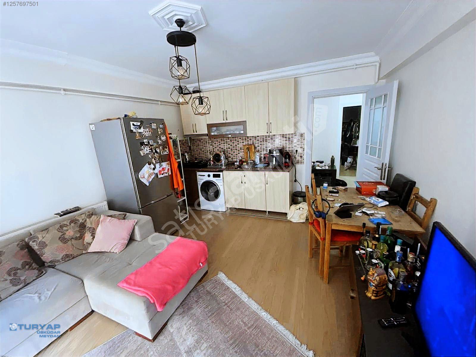 ŞİŞLİ 'DE GENÇ BİNADA SATILIK GENİŞ DUBLEKS