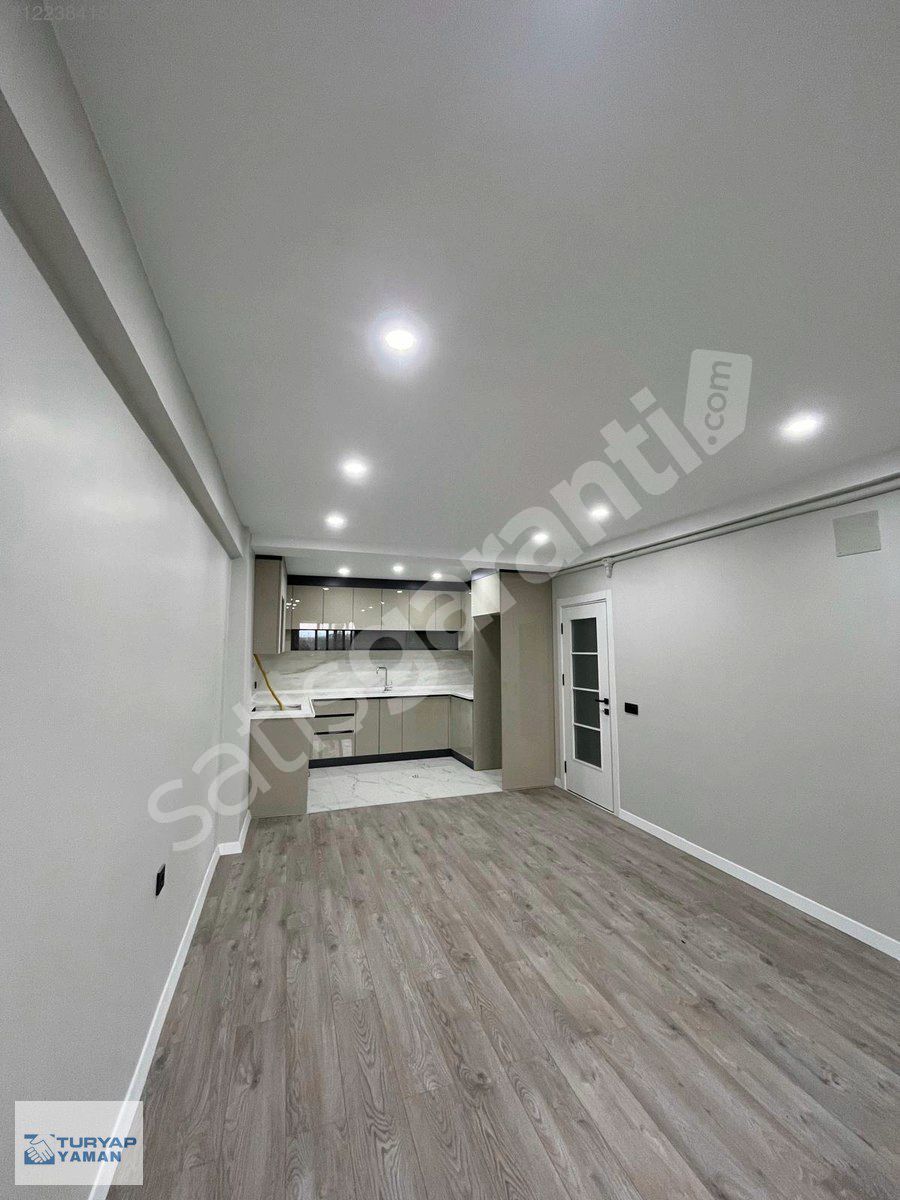 TURYAP YAMAN'dan yeni mahallenin incisi