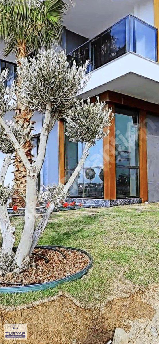 TURYAP TAN TİRENİN GÖZDE BÖLGESİNDE BULVAR ÜSTÜ VİLLA