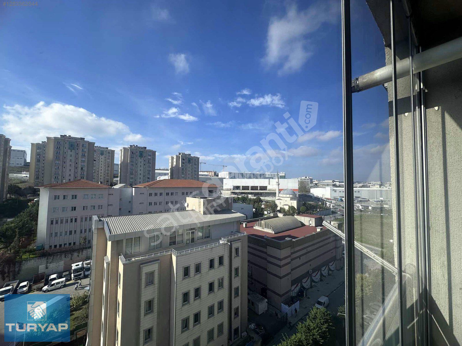 HADIMKÖY KİPTAŞ 2.ETAP SİTE GİRİŞİNE YAKIN KİRALIK DAİRE TURYAP