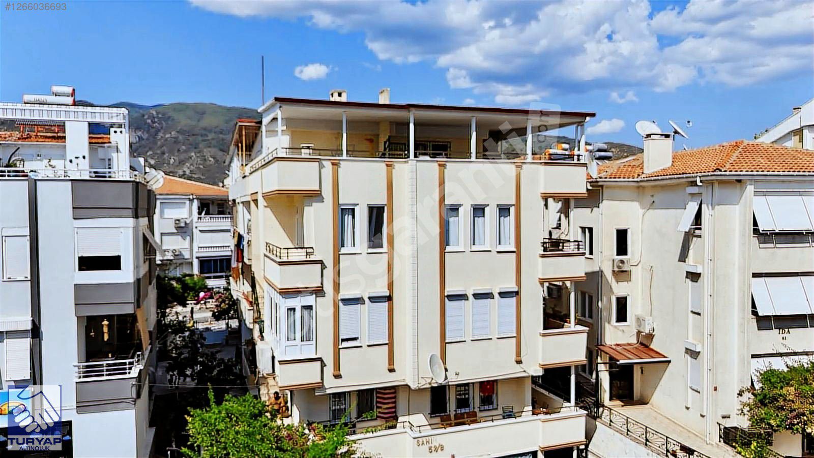 Altınoluk Çarşı Merkezinde Satılık Deniz Manzaralı 4+1 Dubleks