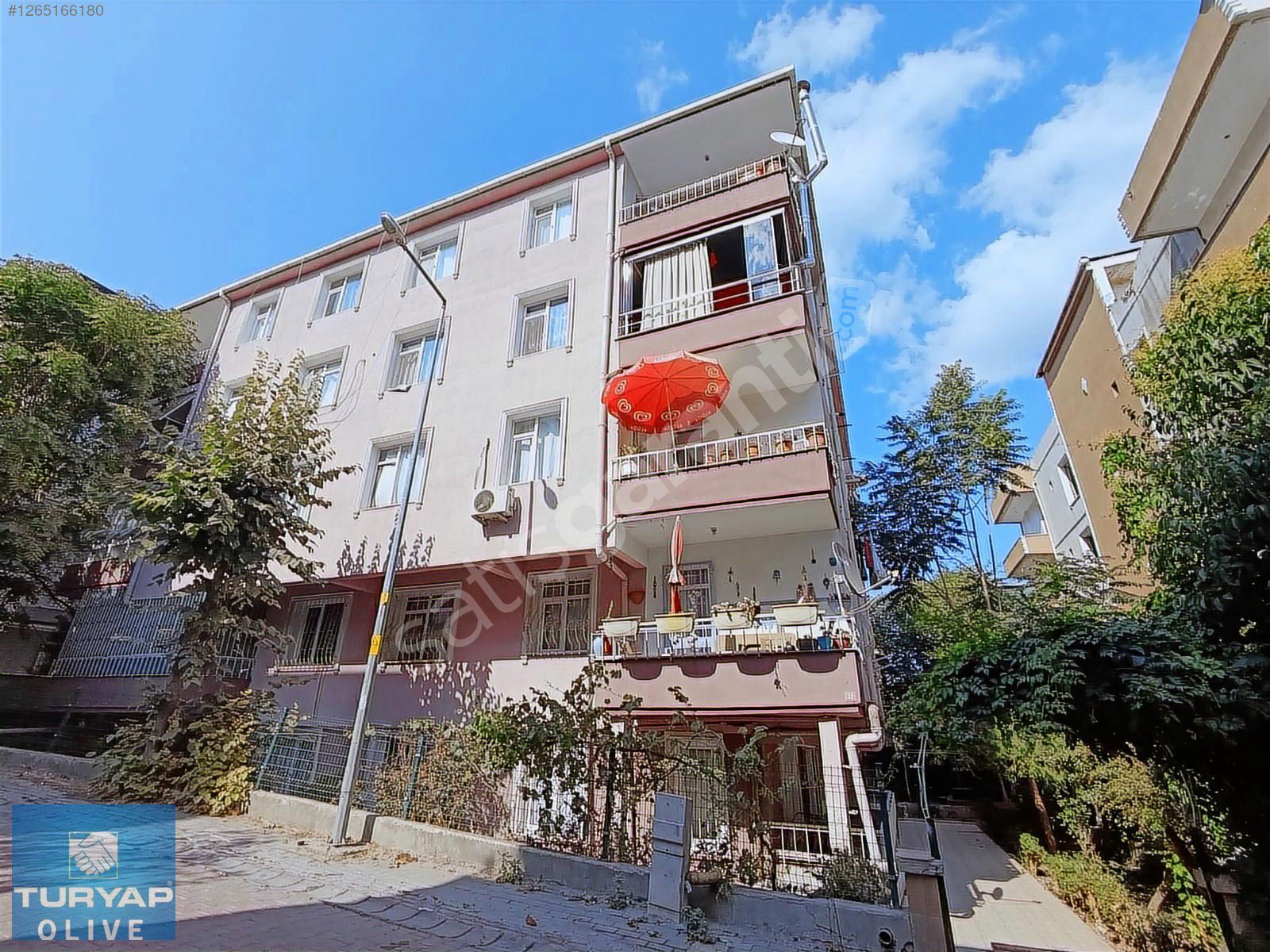 Avcılar Ambarlı Siteler'de Geniş Ferah Yatırımlık 2+1 Daire