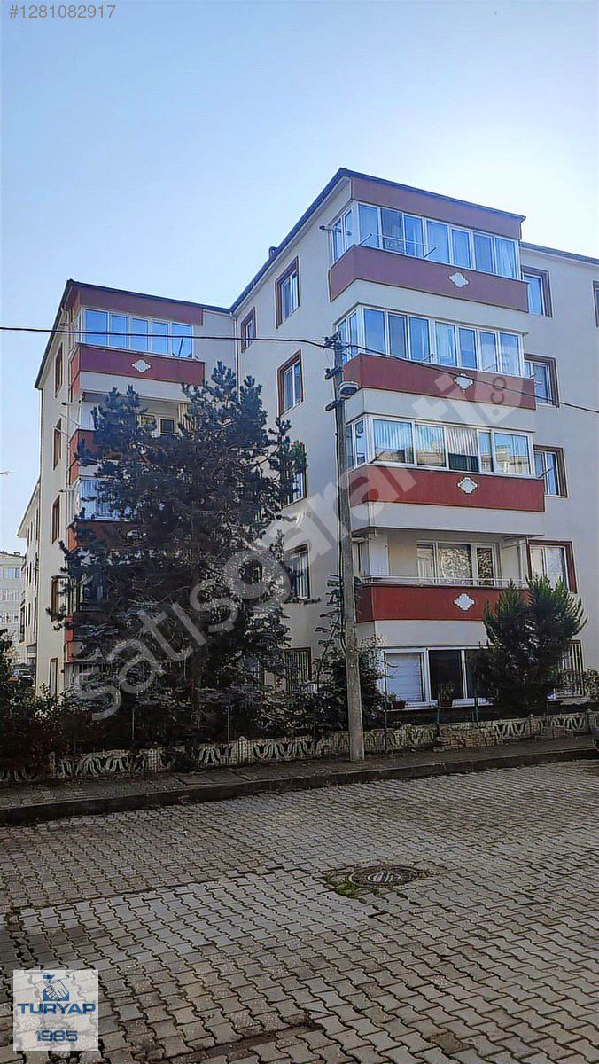 TURYAP Çiftlikköy Siteler Mahallesinde Kanal Kent'de 3+1 Daire