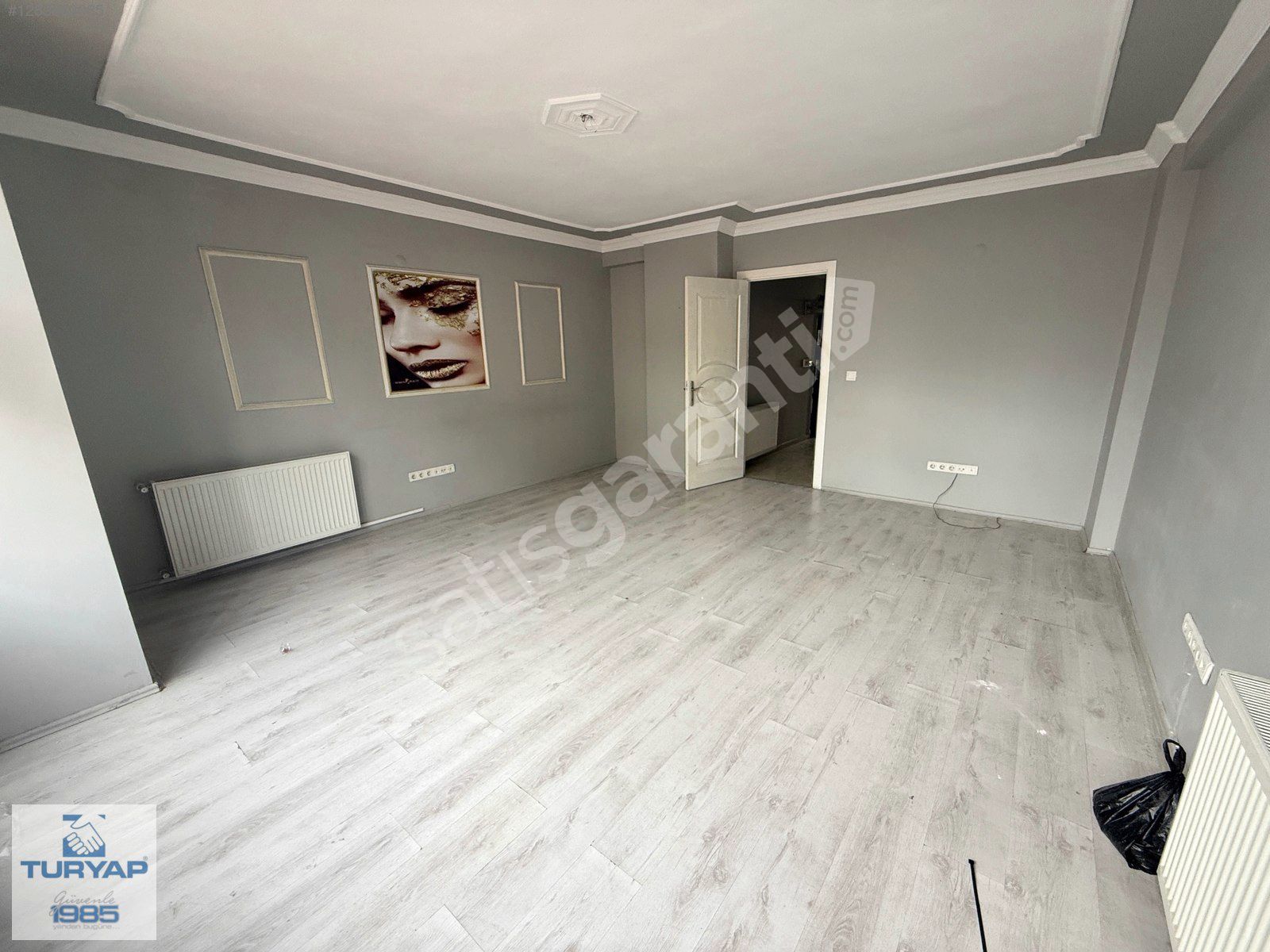 YALOVA'NIN MERKEZ'İNDE MUHTEŞEM KONUMDA 3+1 DUBLEKS DAİRE