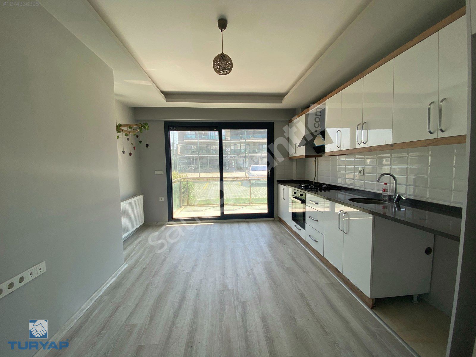 TORBALI TURYAP'TAN HAVUZLU SİTE İÇİ KİRALIK 1+1 DAİRE