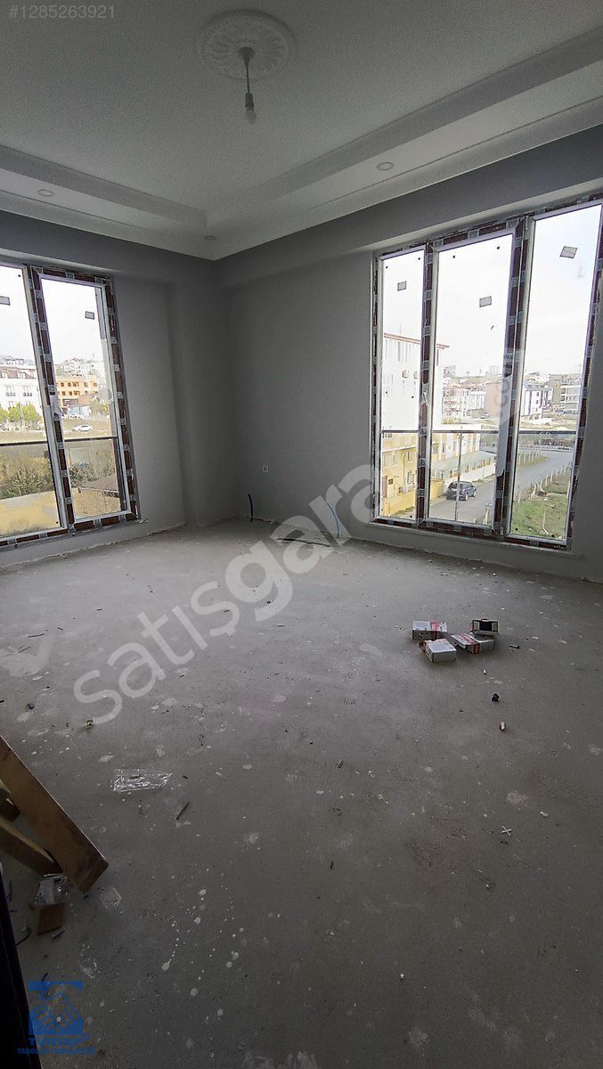 BELEDİYE KAYMAKAMLIK YEŞİL CAMİİ YAKINI 2+1 DAİRE UYGUN FİYAT...