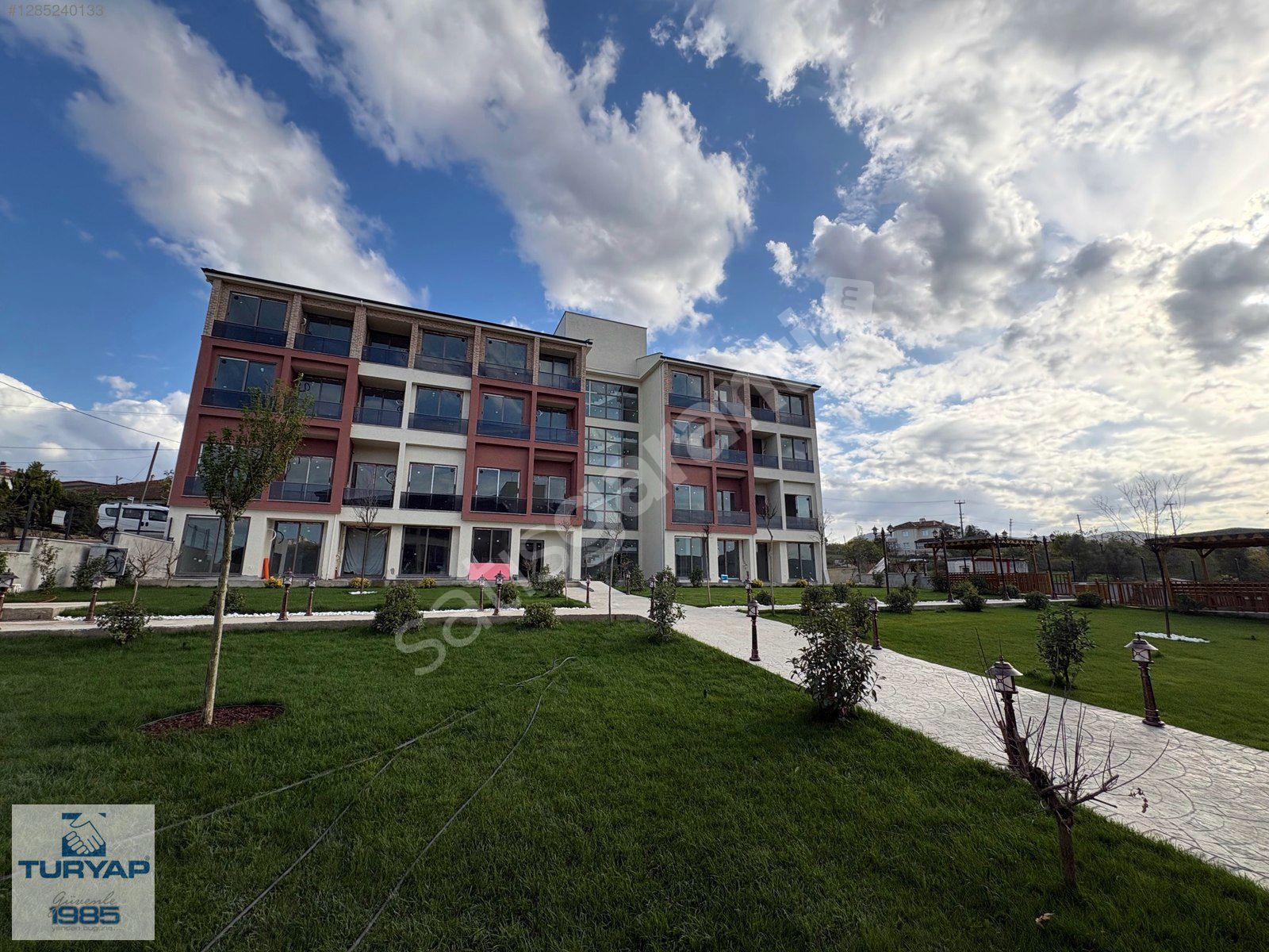 Yalova Dere Mahallesi Tabiat Park Sitesinde Satılık 1+1