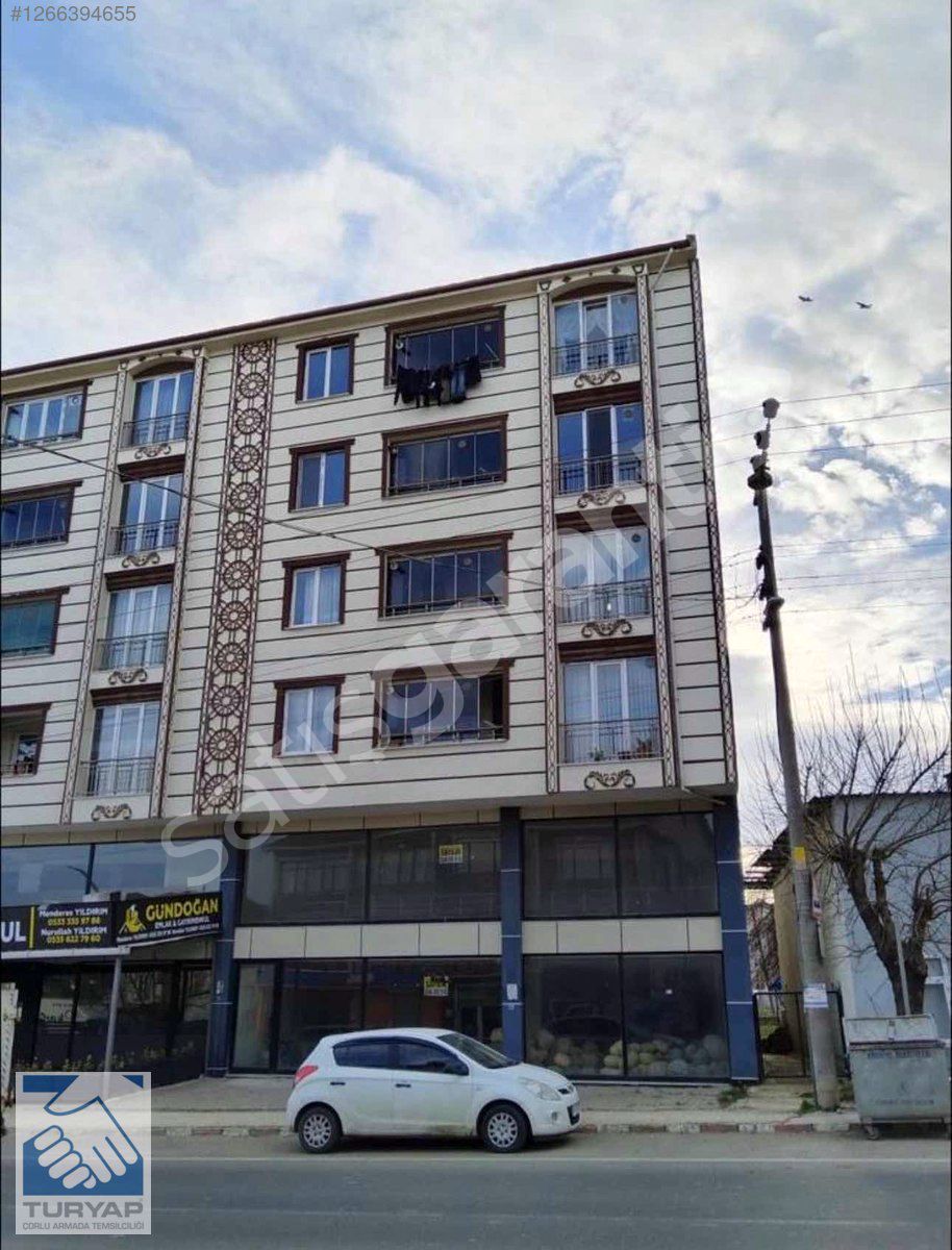 VELİMEŞE'DE CADDE ÜSTÜ 3+1 SATILIK DAİRE