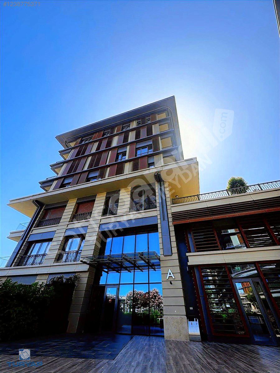 NEVBAHAR SİTESİNDE SATILIK DÜZ 4+1 DAİRE