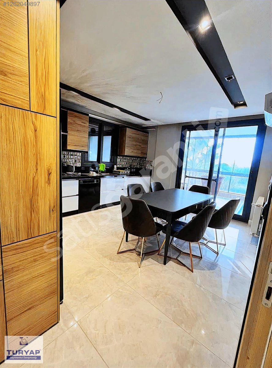 TURYAP TAN ARAKAT HAVUZ CEPHELİ 3+1 SİTE İÇİ LÜX EŞYALI 170m2