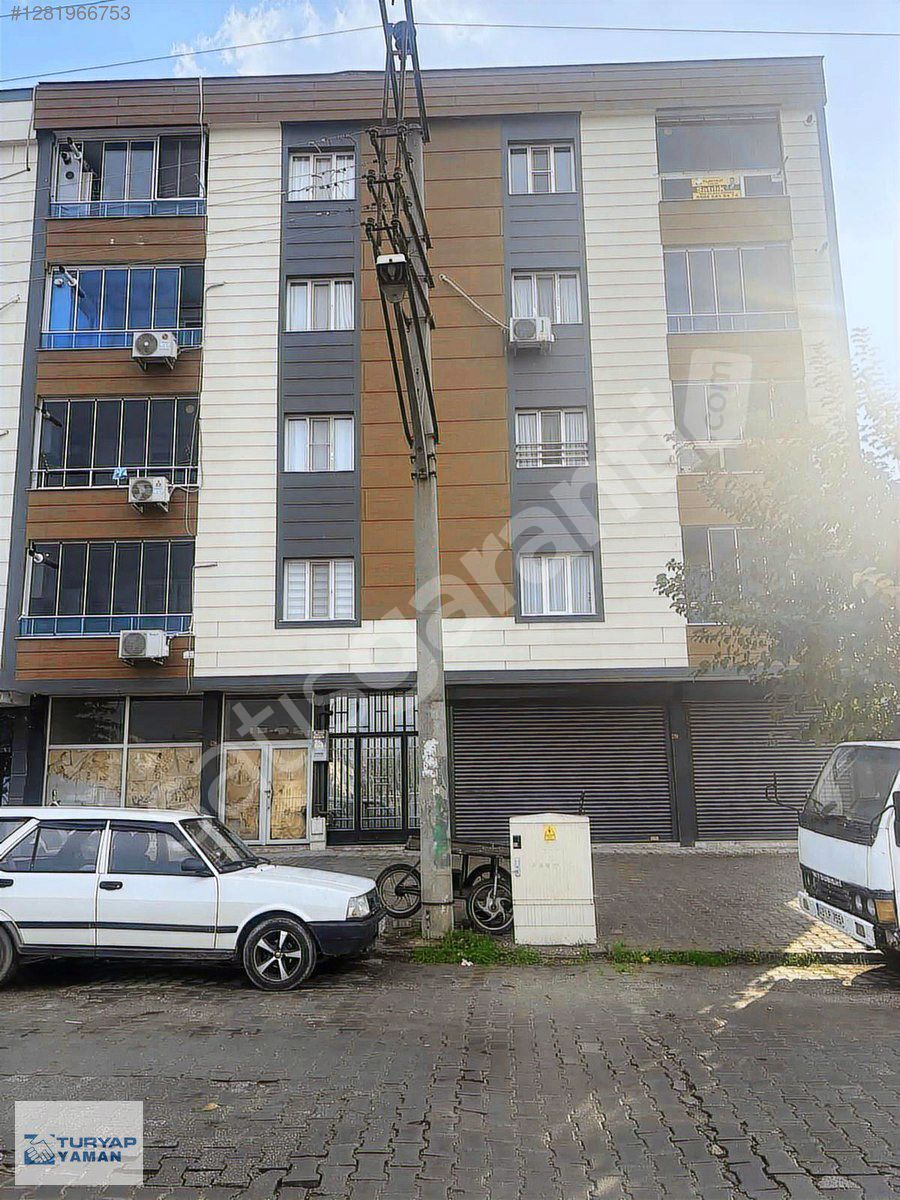 TURYAP YAMAN'DAN İSTASYON MEVKİİNDE ÖNÜ AÇIK 3+1 SATILIK DAİRE