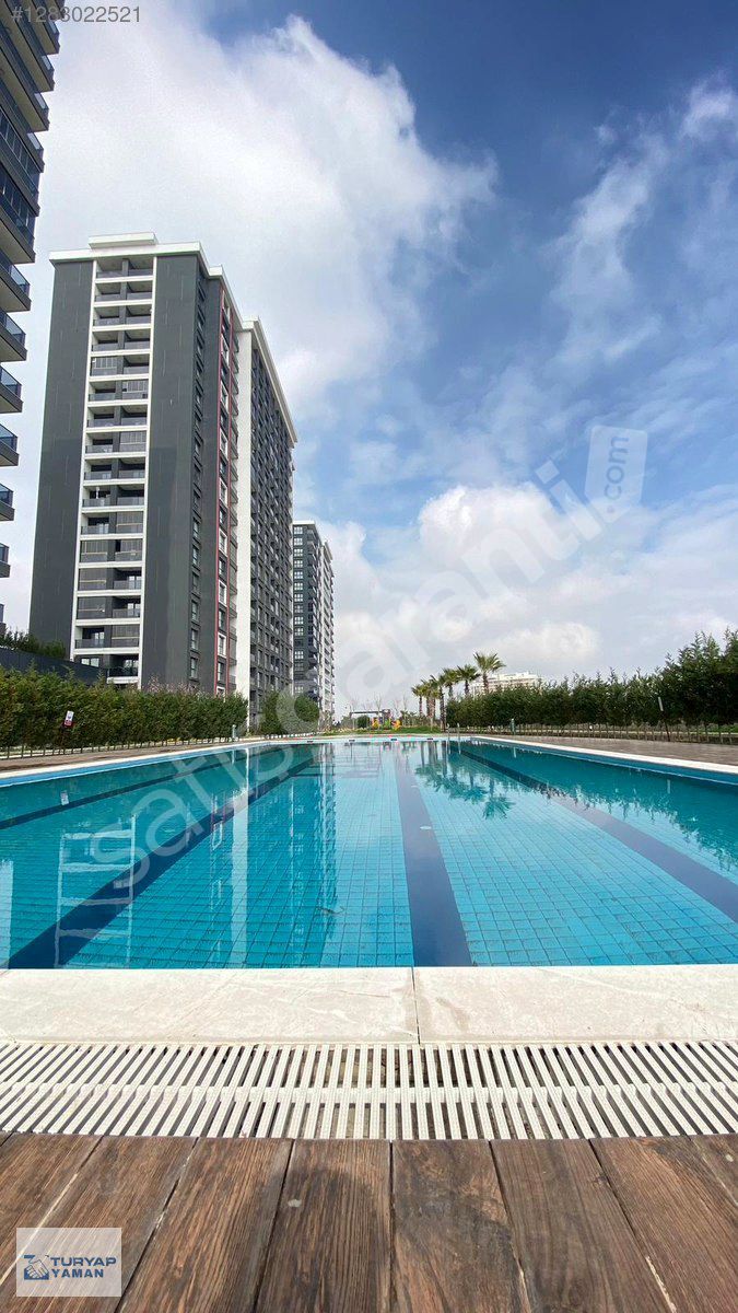 TURYAP YAMANDAN LİFECİTY TURGUTLU DA KİRALIK 2+1 DAİRE