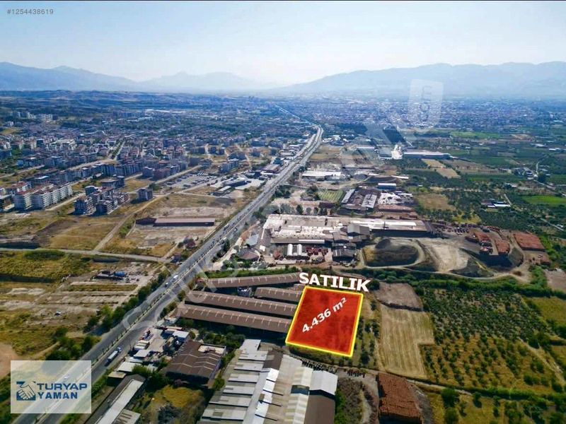 TURGUTLU GİRİŞİNDE ASFALTA YAKIN 4.436 m2 SANAYİ İMARLI ARSA