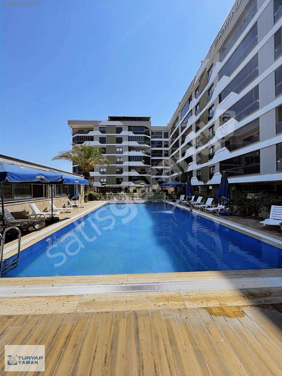 TURYAP'TAN ERGENEKON GOLD CİTY'DE 165 m2 LÜKS 3+1 DAİRE