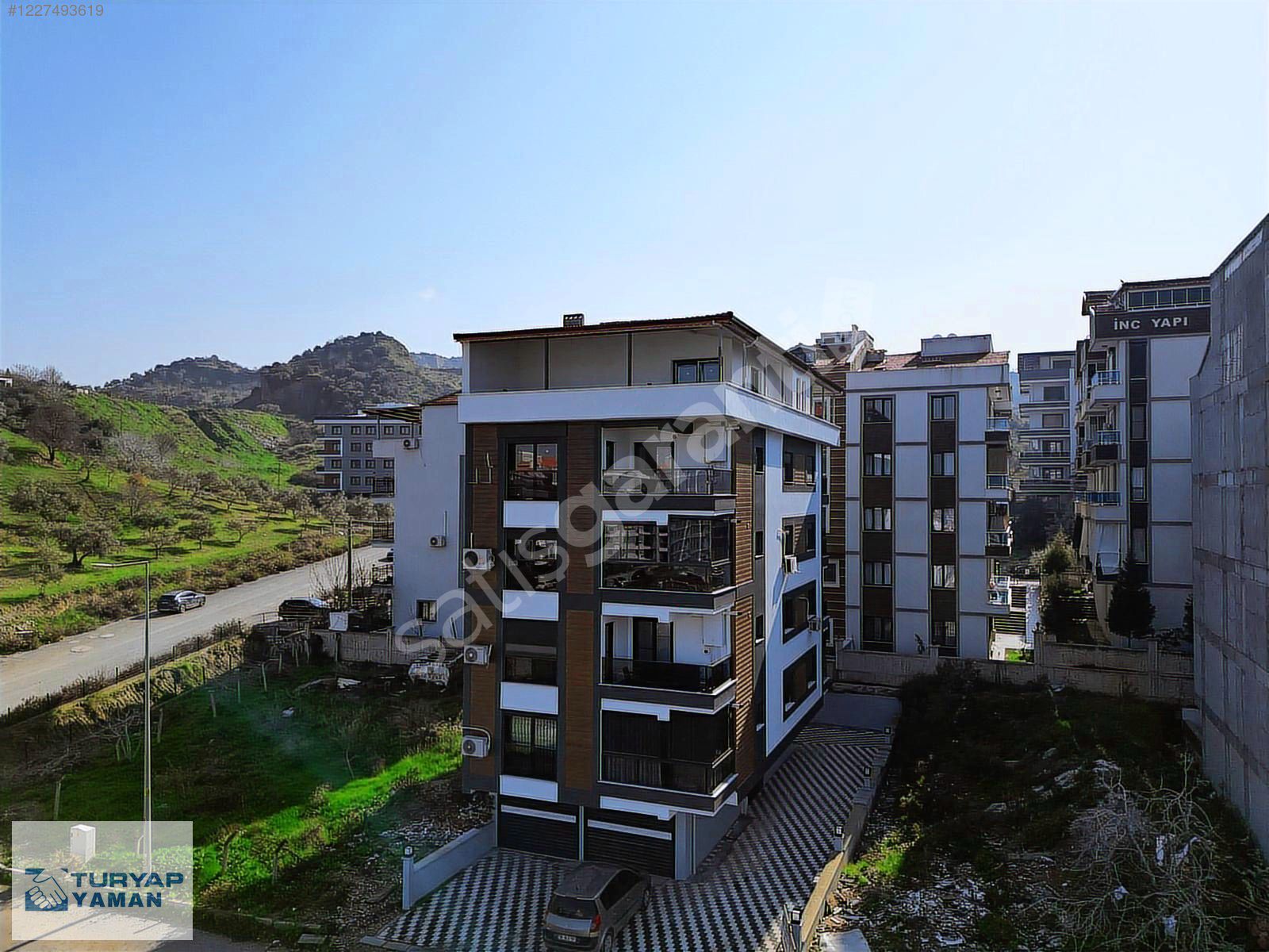 TURYAP YAMAN'dan 300 m2 dubleks daire